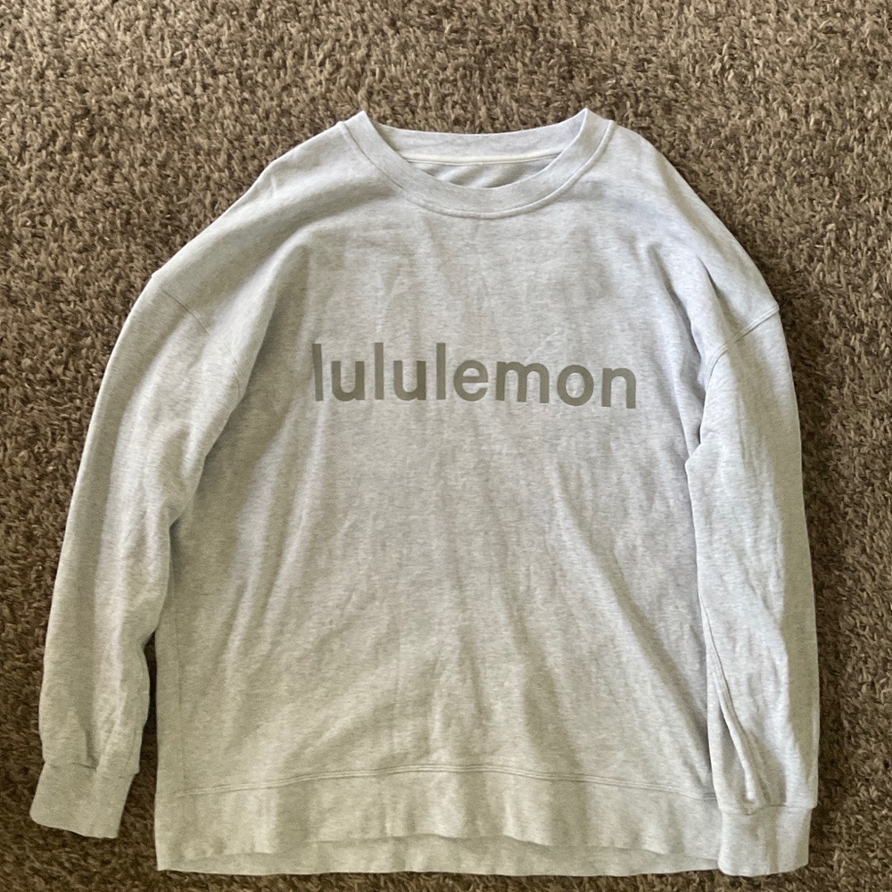 Lululemon logo sweatshirt